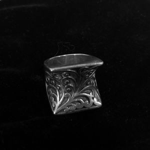 Iconic Lois Hill Ring